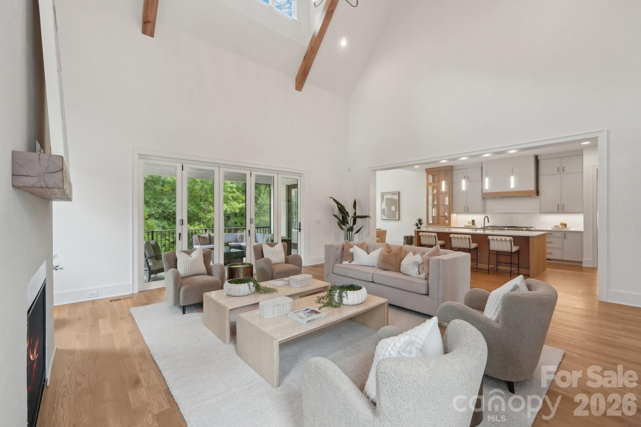 213 Crest Court — Weddington