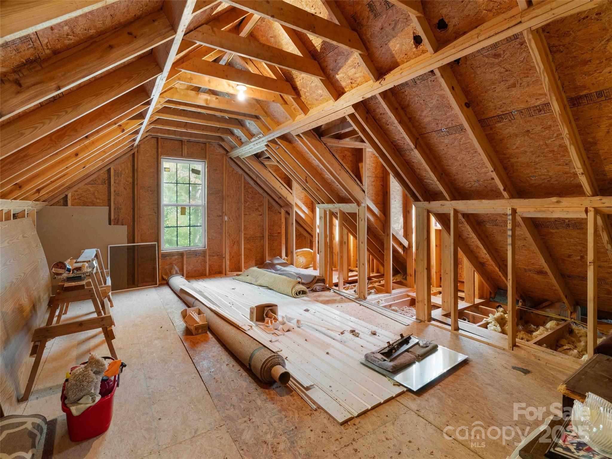 37 C Creek Lane — Pisgah Forest