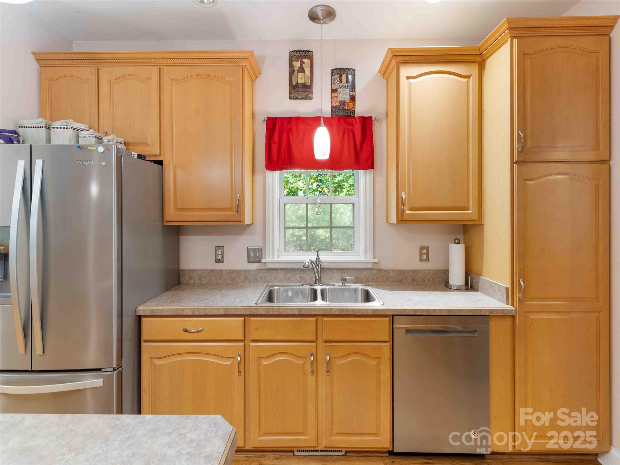 37 C Creek Lane — Pisgah Forest