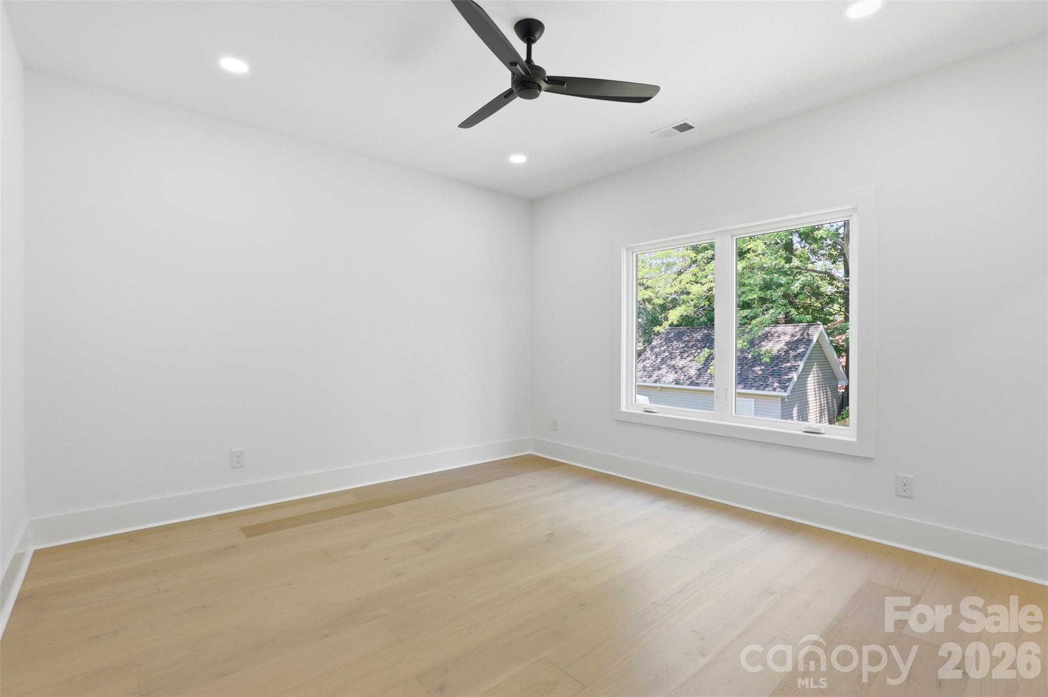 2649 Laburnum Avenue — Charlotte