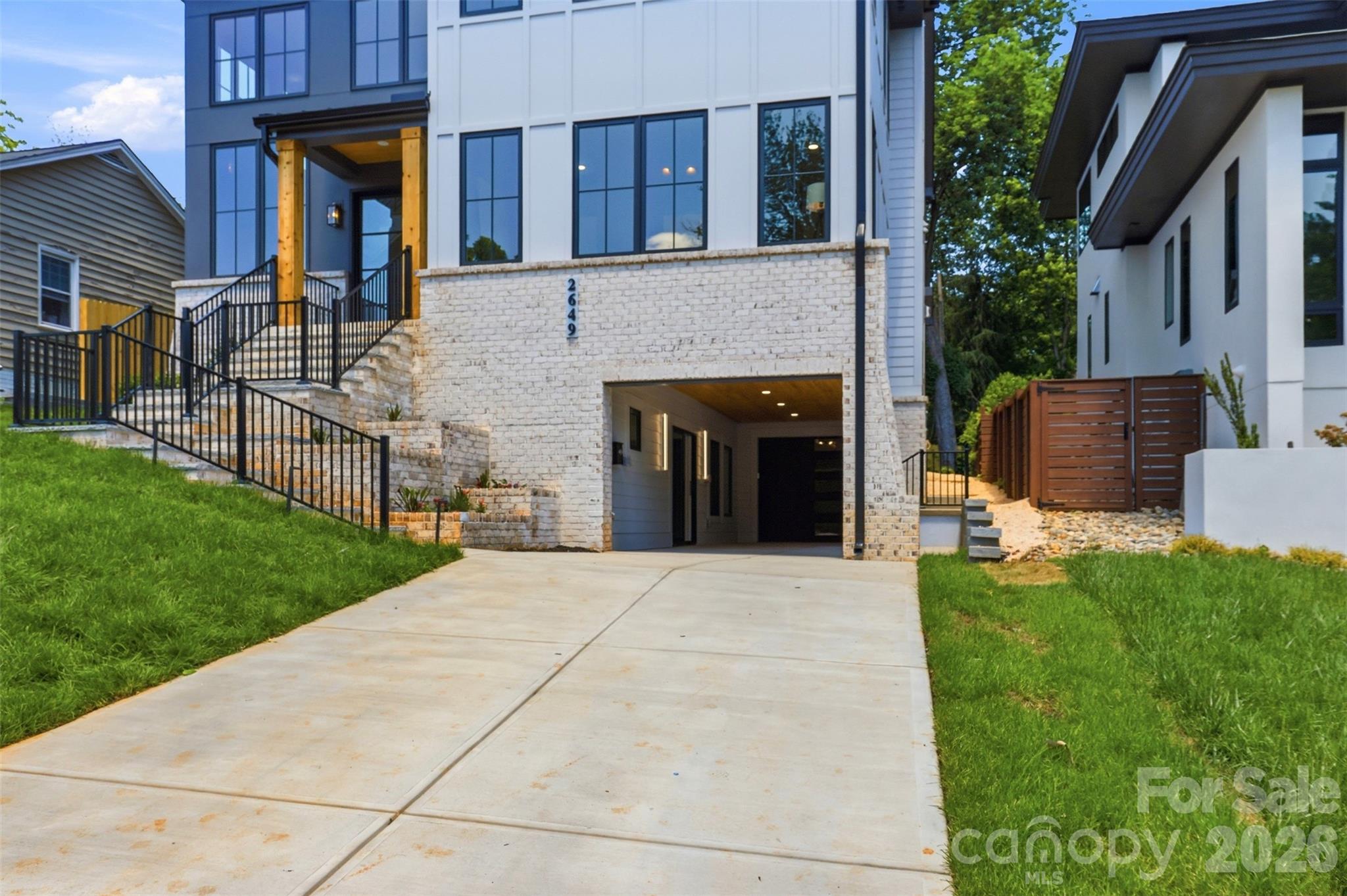 2649 Laburnum Avenue — Charlotte