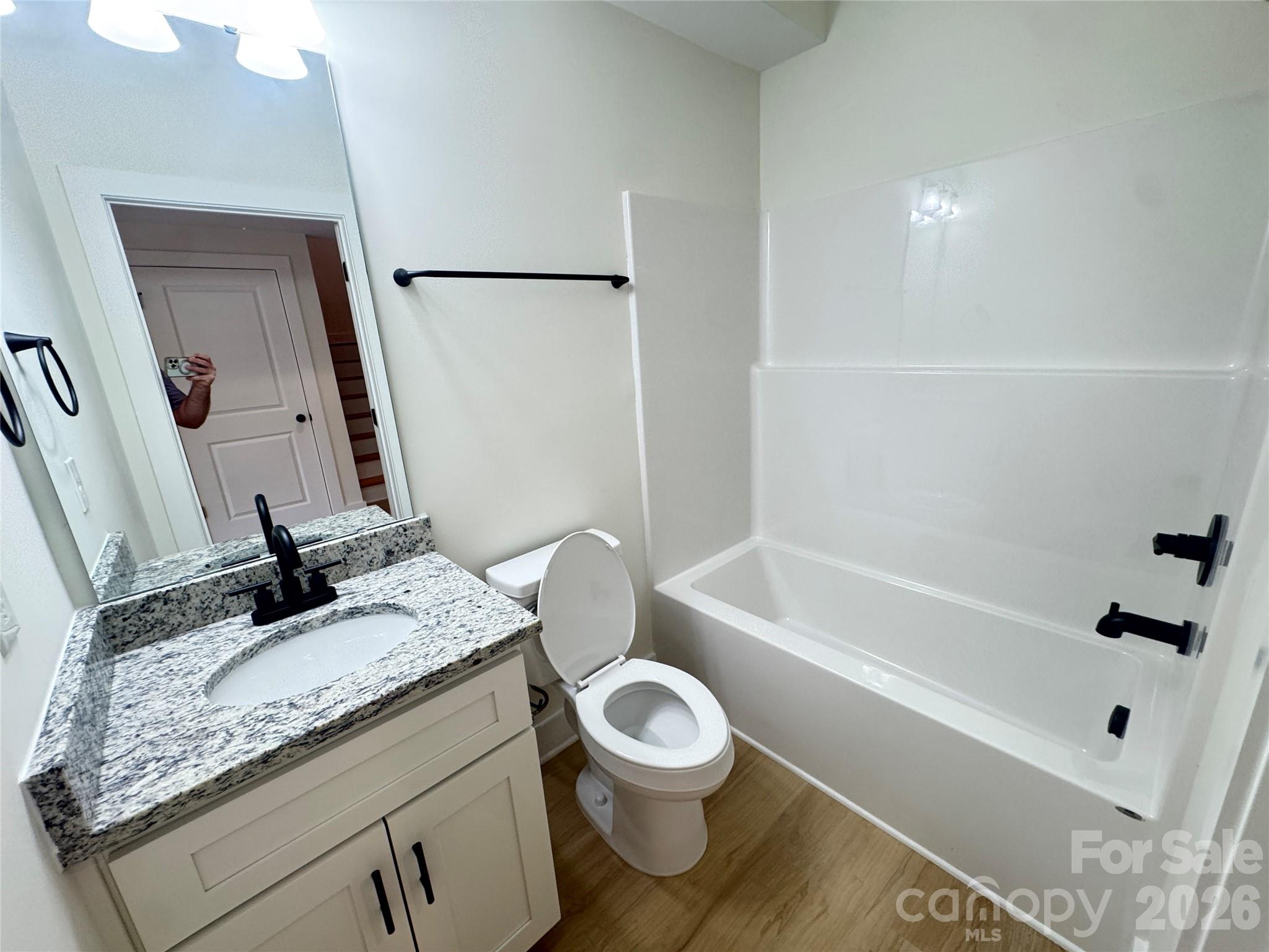1205 Summerhill Street SW — Lenoir