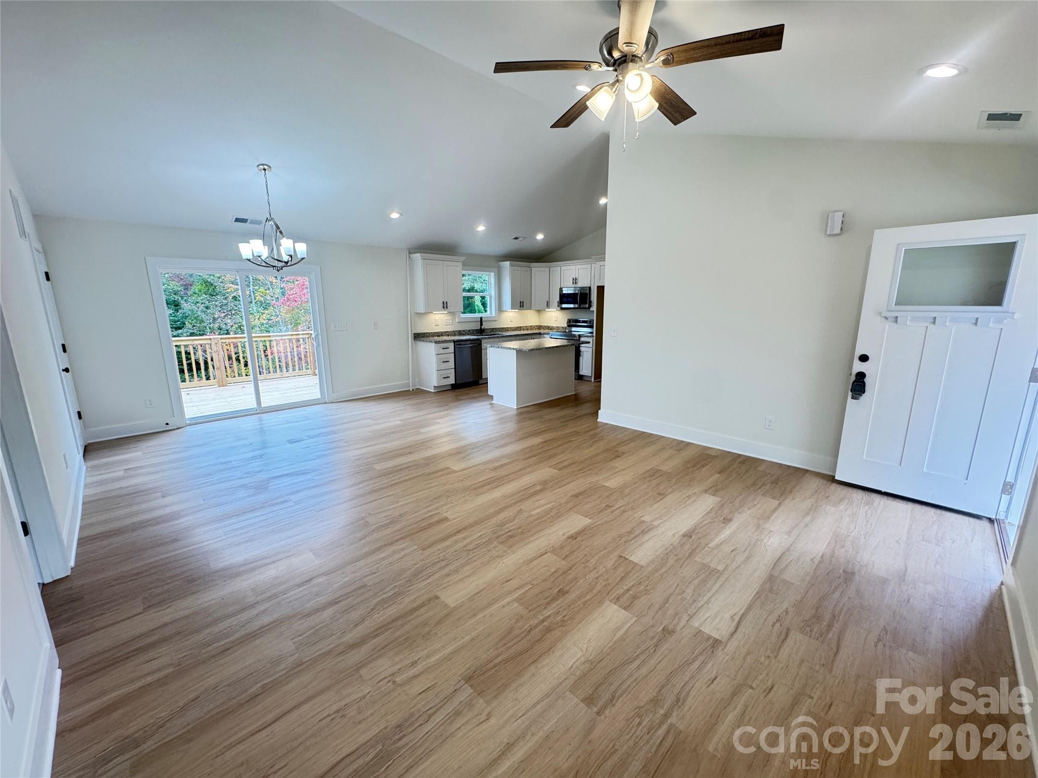 1205 Summerhill Street SW — Lenoir