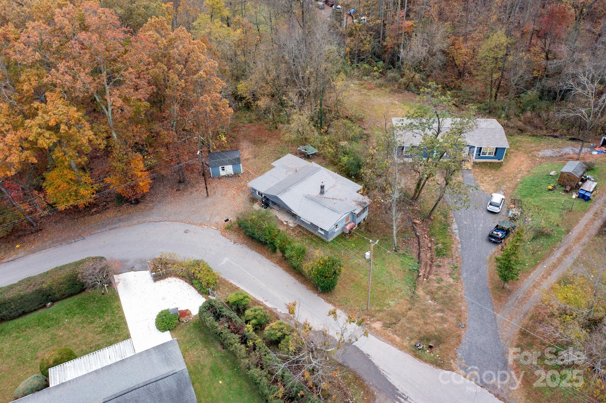 226 Mount Allen Heights — Black Mountain