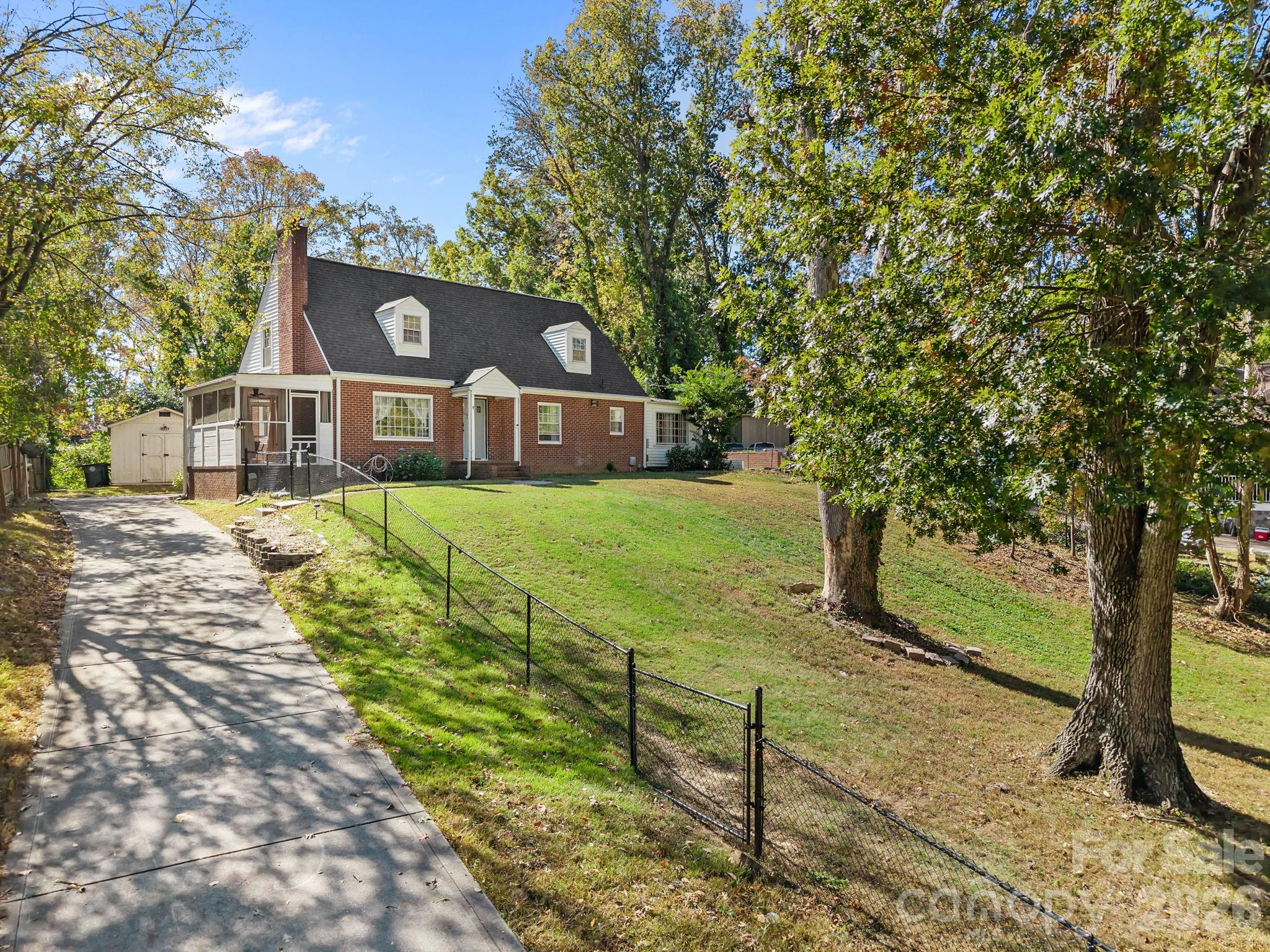 151 E Corriher Avenue — Salisbury