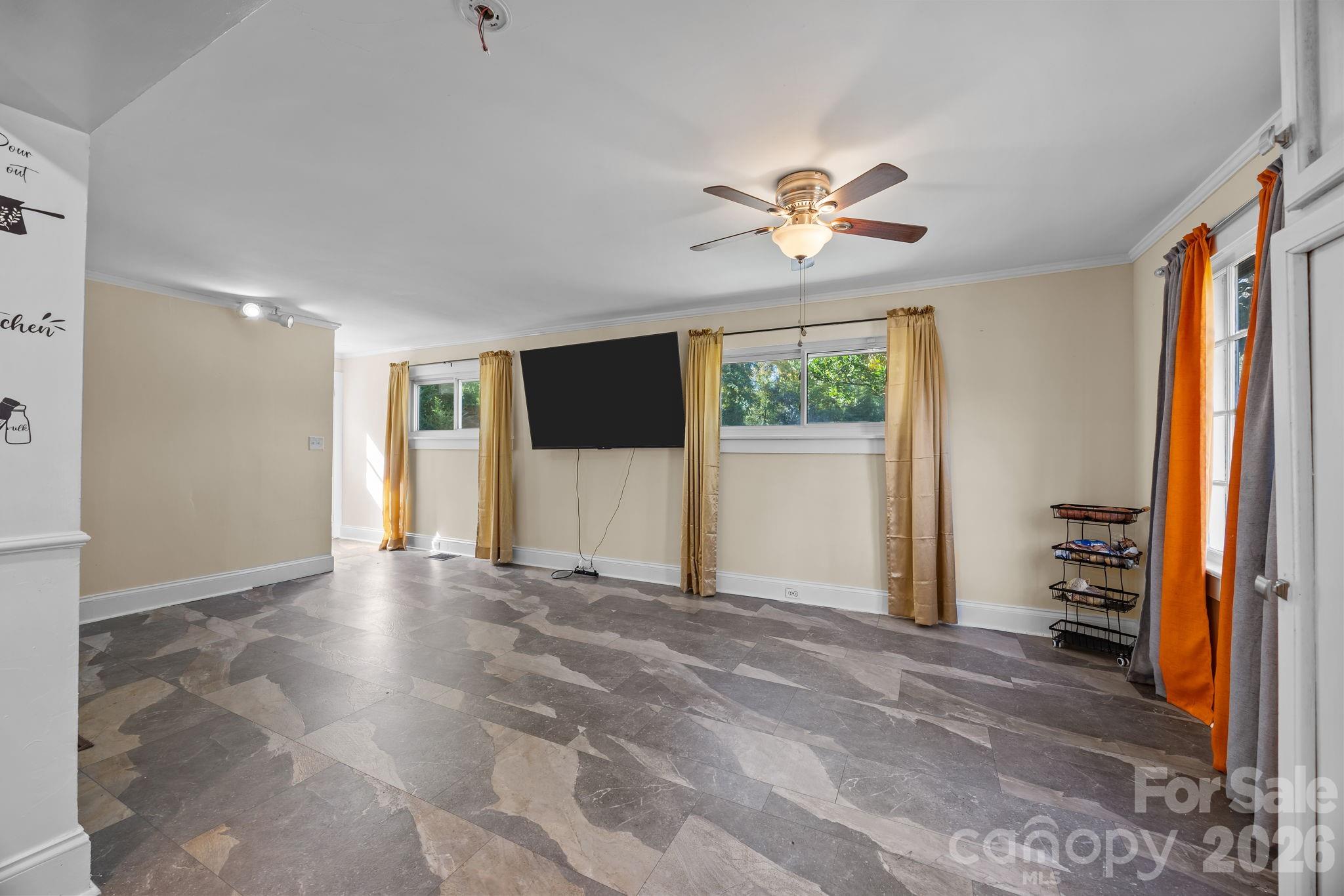 151 E Corriher Avenue — Salisbury