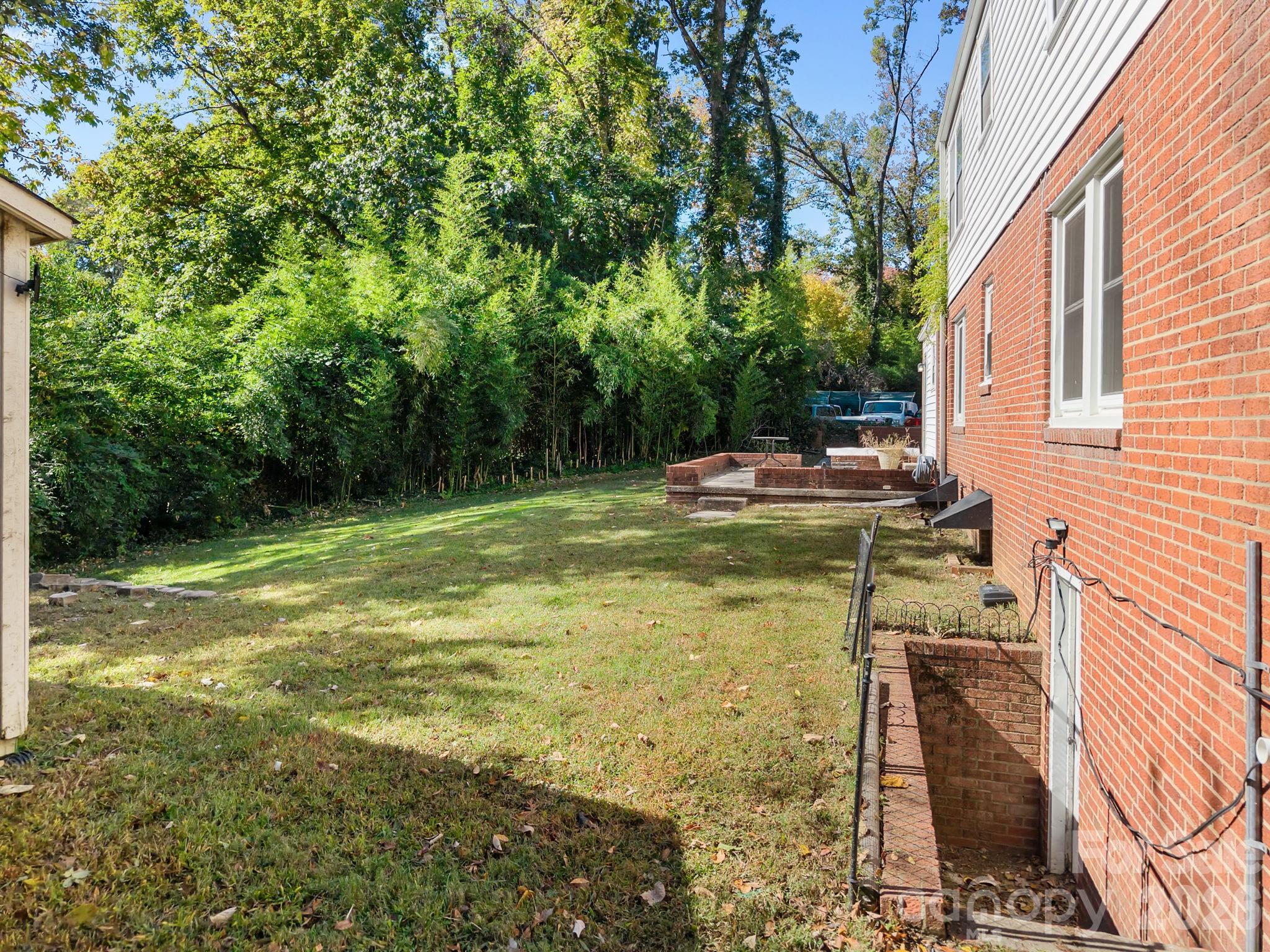 151 E Corriher Avenue — Salisbury
