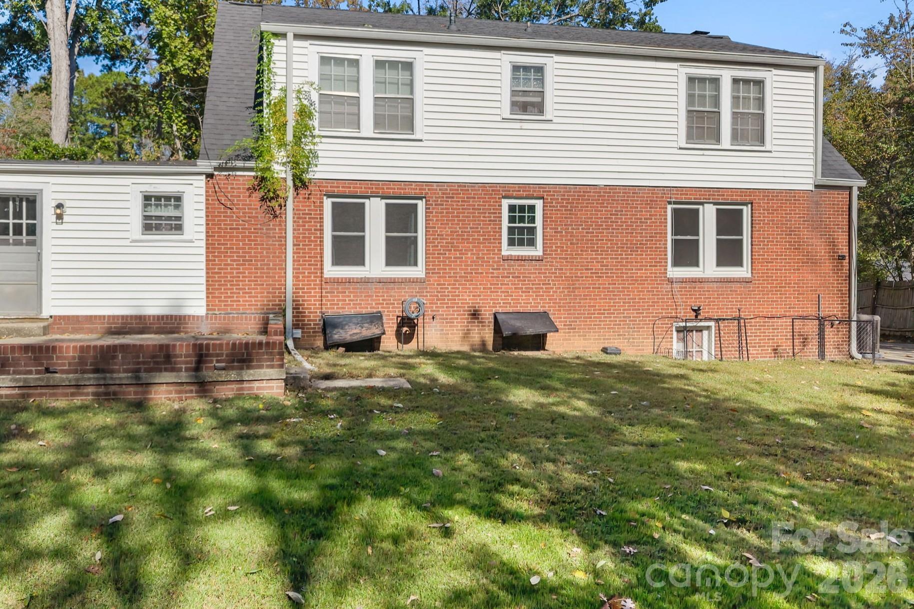 151 E Corriher Avenue — Salisbury