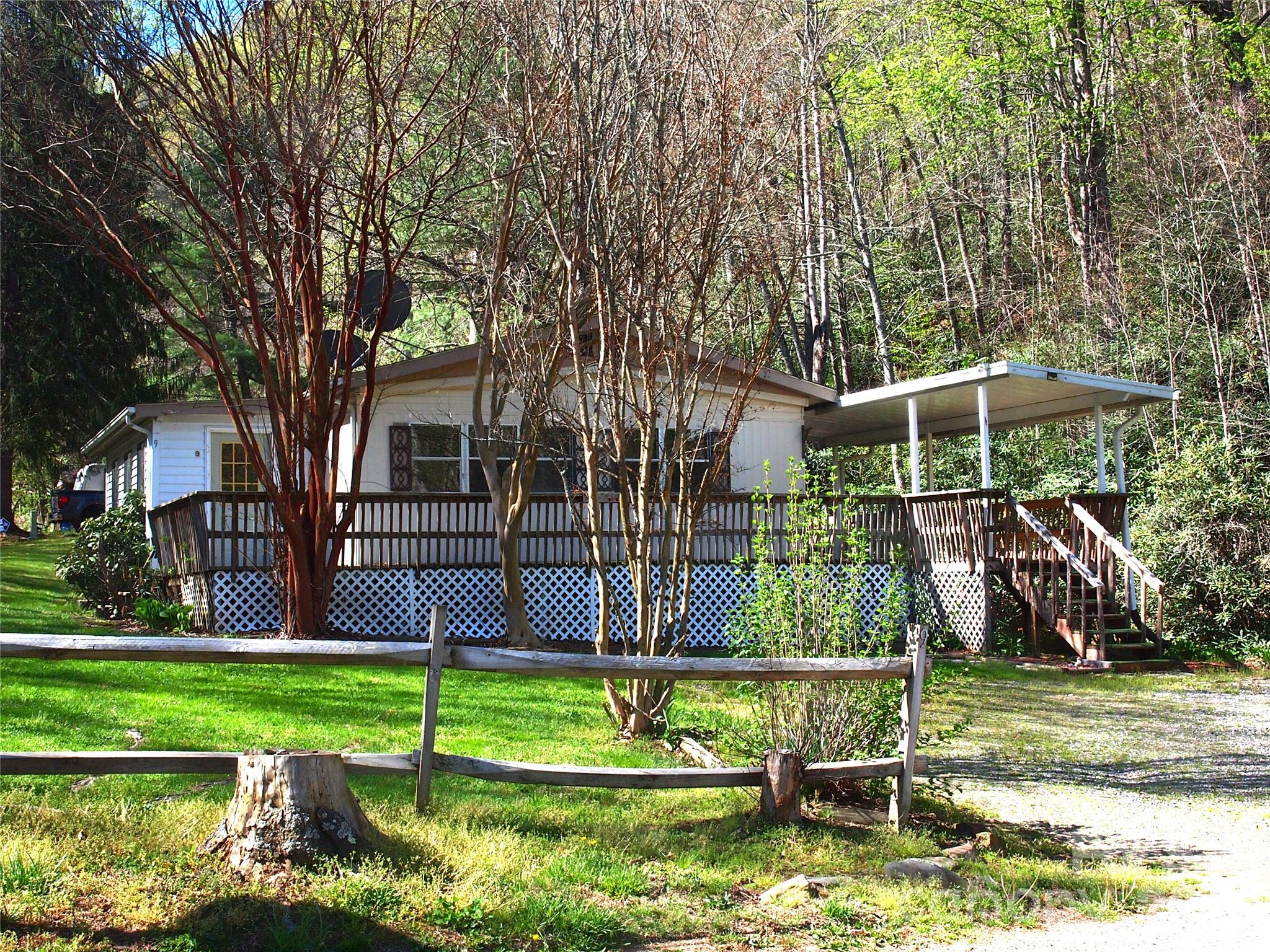 9 Smokey Cove Road — Canton