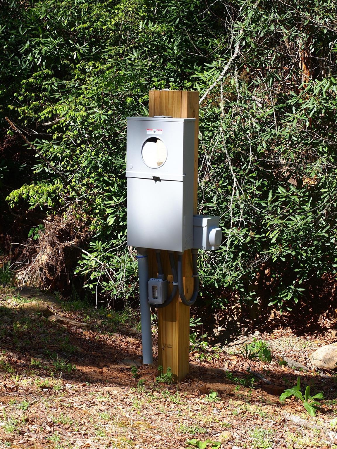 9 Smokey Cove Road — Canton