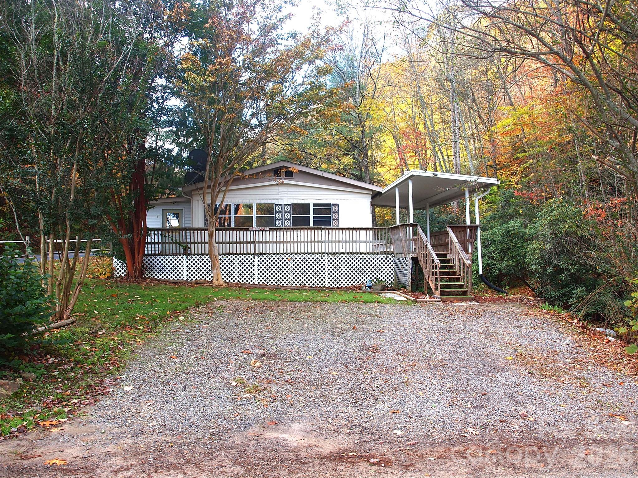 9 Smokey Cove Road — Canton