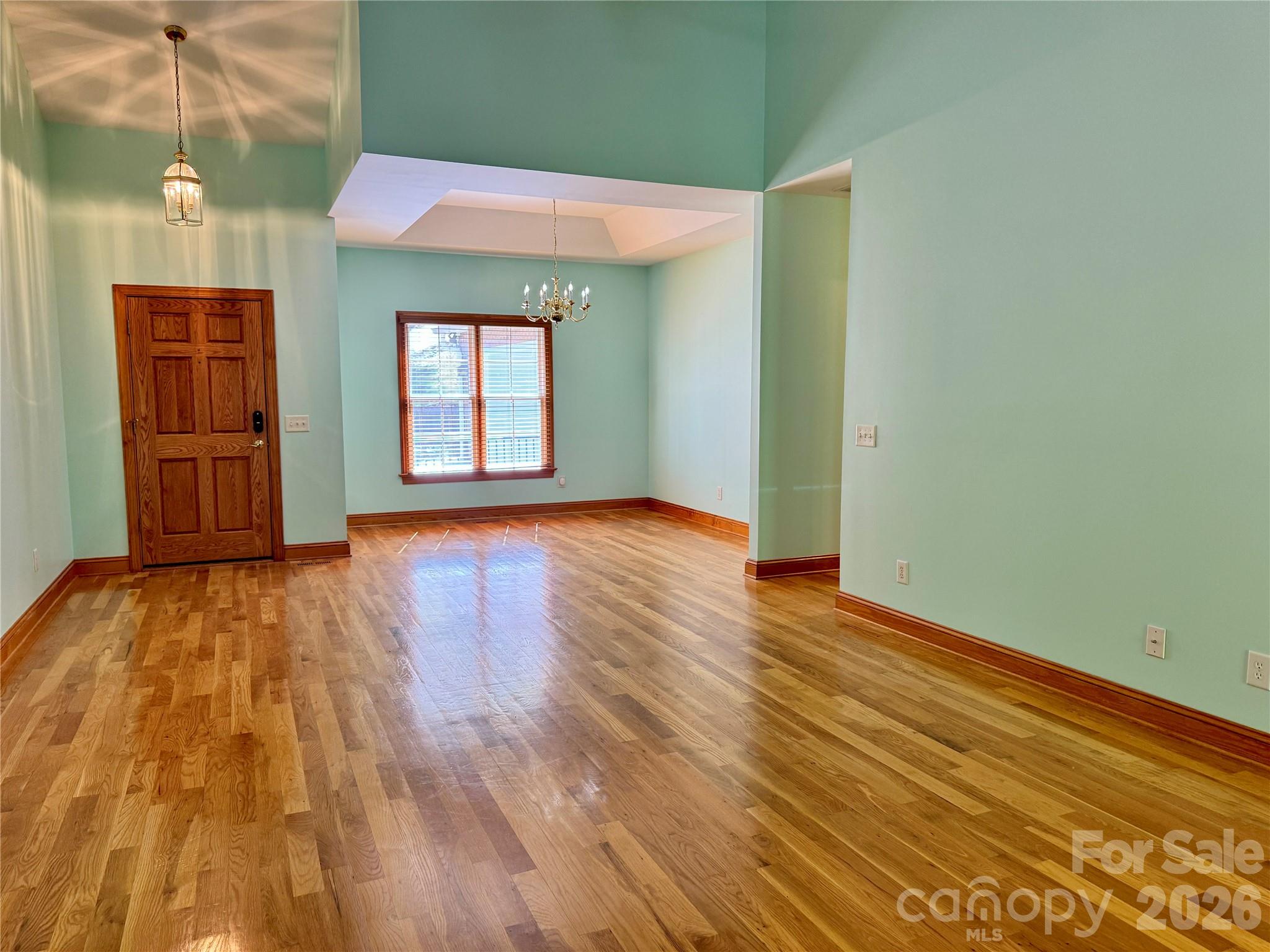 906 Rocky Cove Lane — Denton