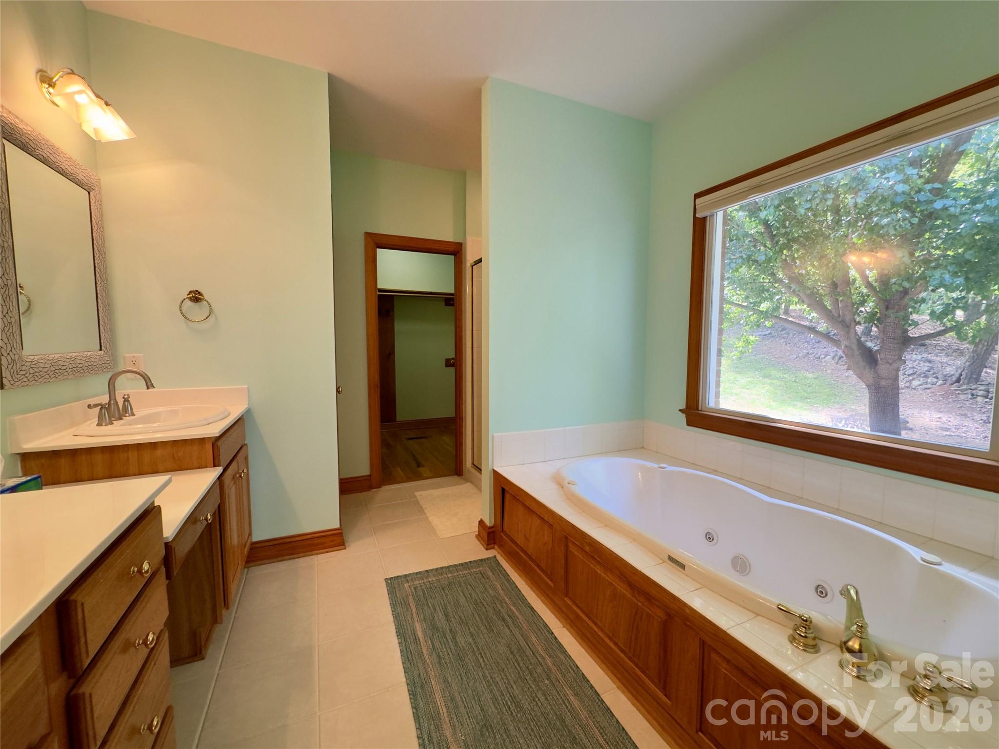 906 Rocky Cove Lane — Denton