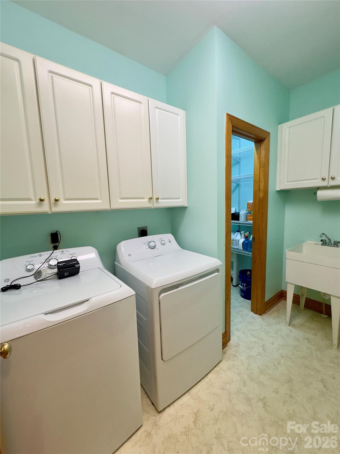 906 Rocky Cove Lane — Denton