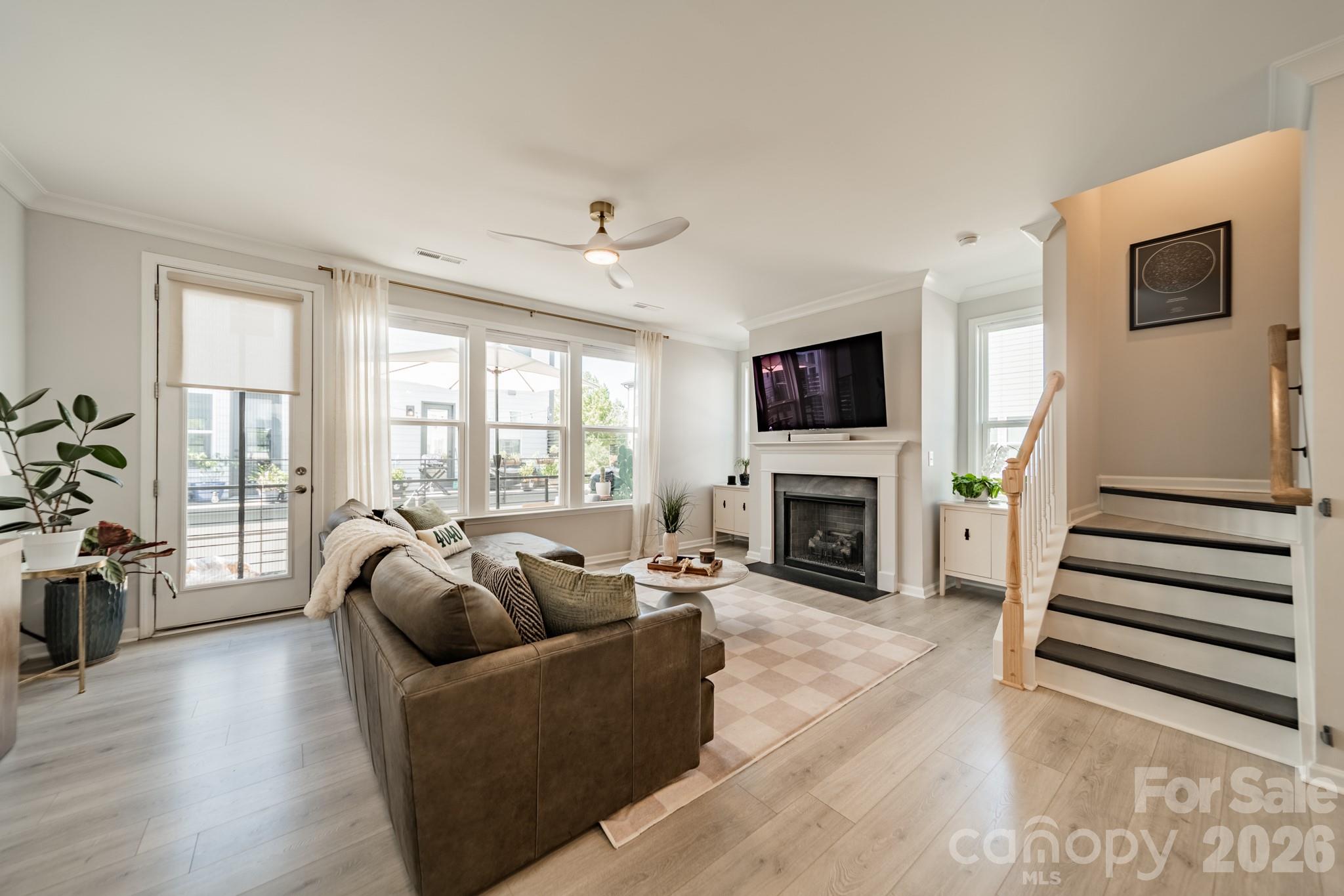 4040 Hidden Oaks Drive — Charlotte