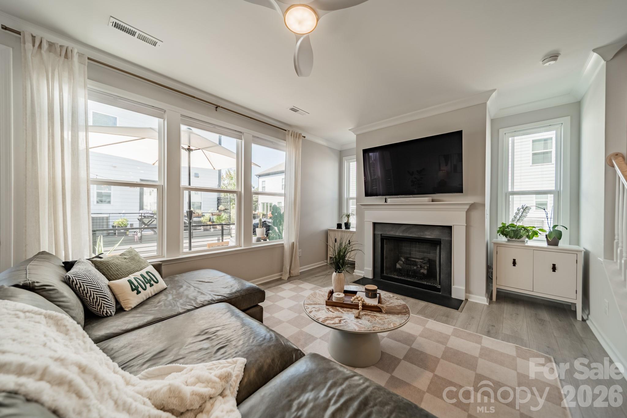 4040 Hidden Oaks Drive — Charlotte