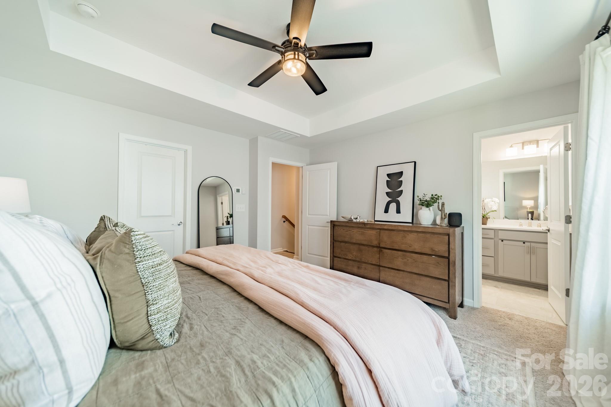4040 Hidden Oaks Drive — Charlotte