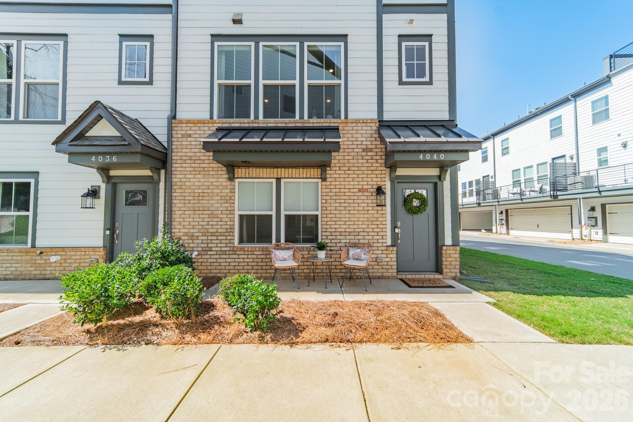 4040 Hidden Oaks Drive — Charlotte
