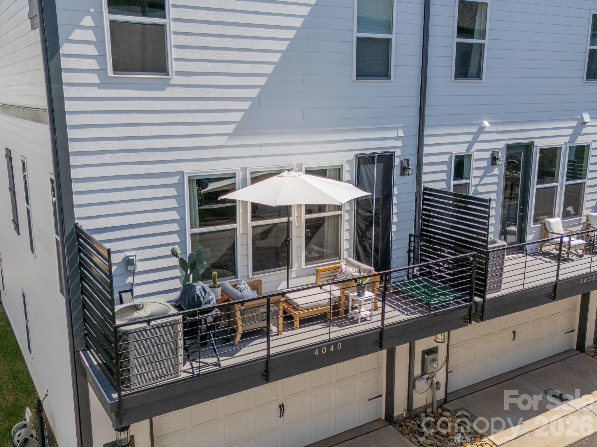 4040 Hidden Oaks Drive — Charlotte