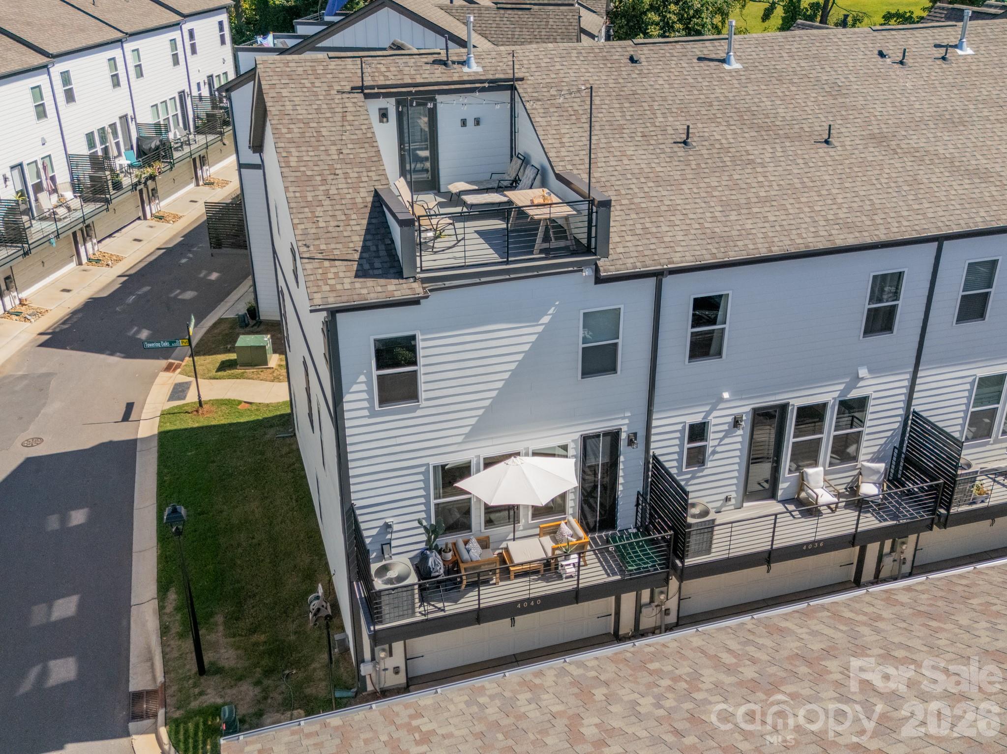 4040 Hidden Oaks Drive — Charlotte
