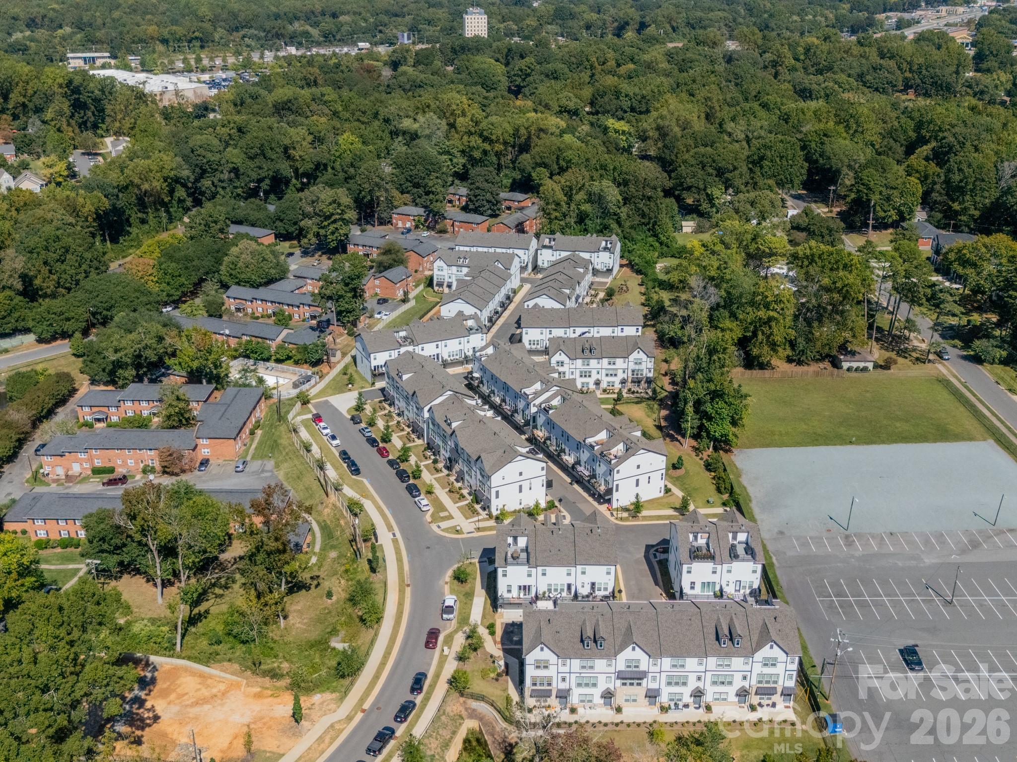 4040 Hidden Oaks Drive — Charlotte