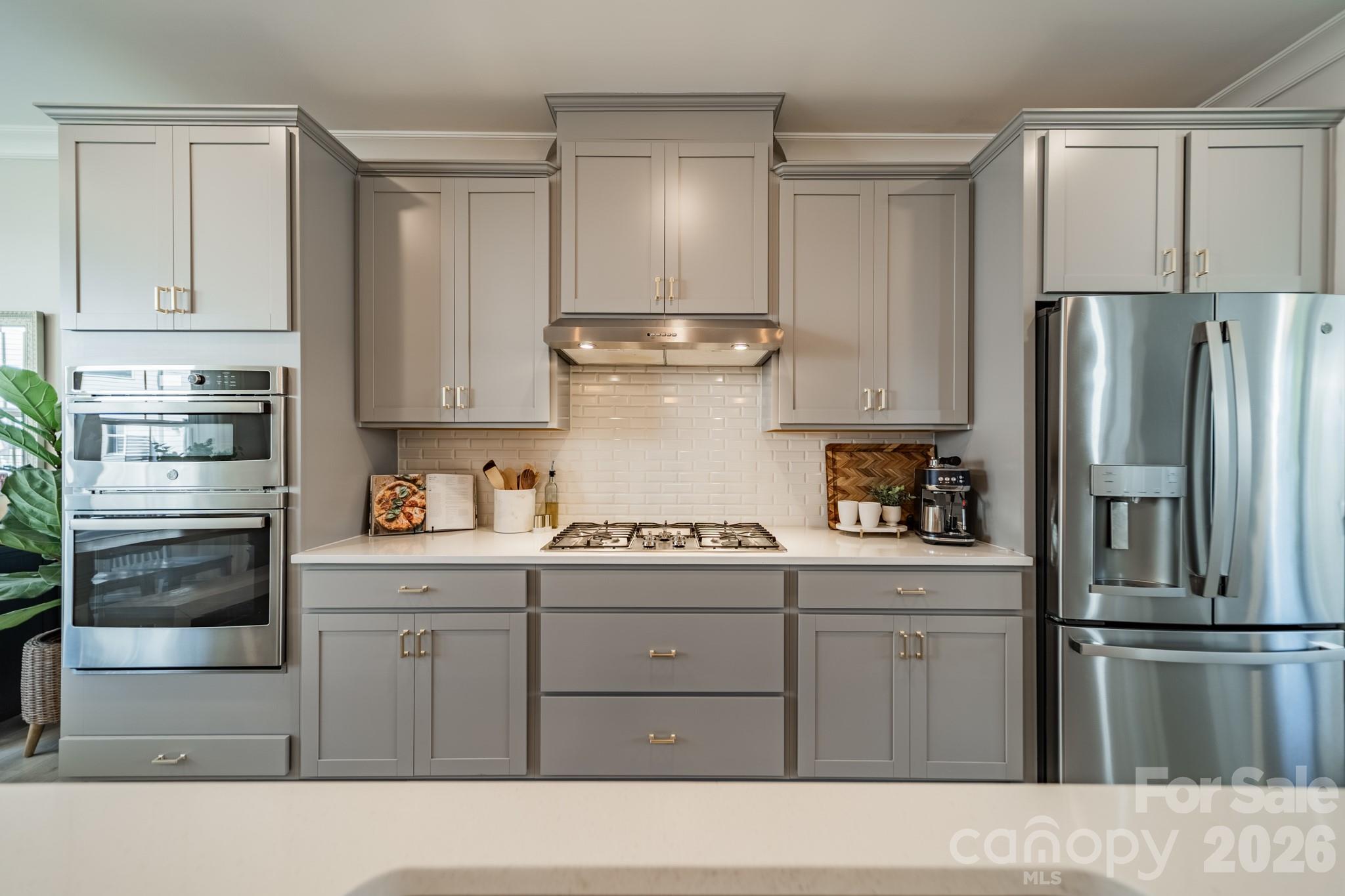 4040 Hidden Oaks Drive — Charlotte