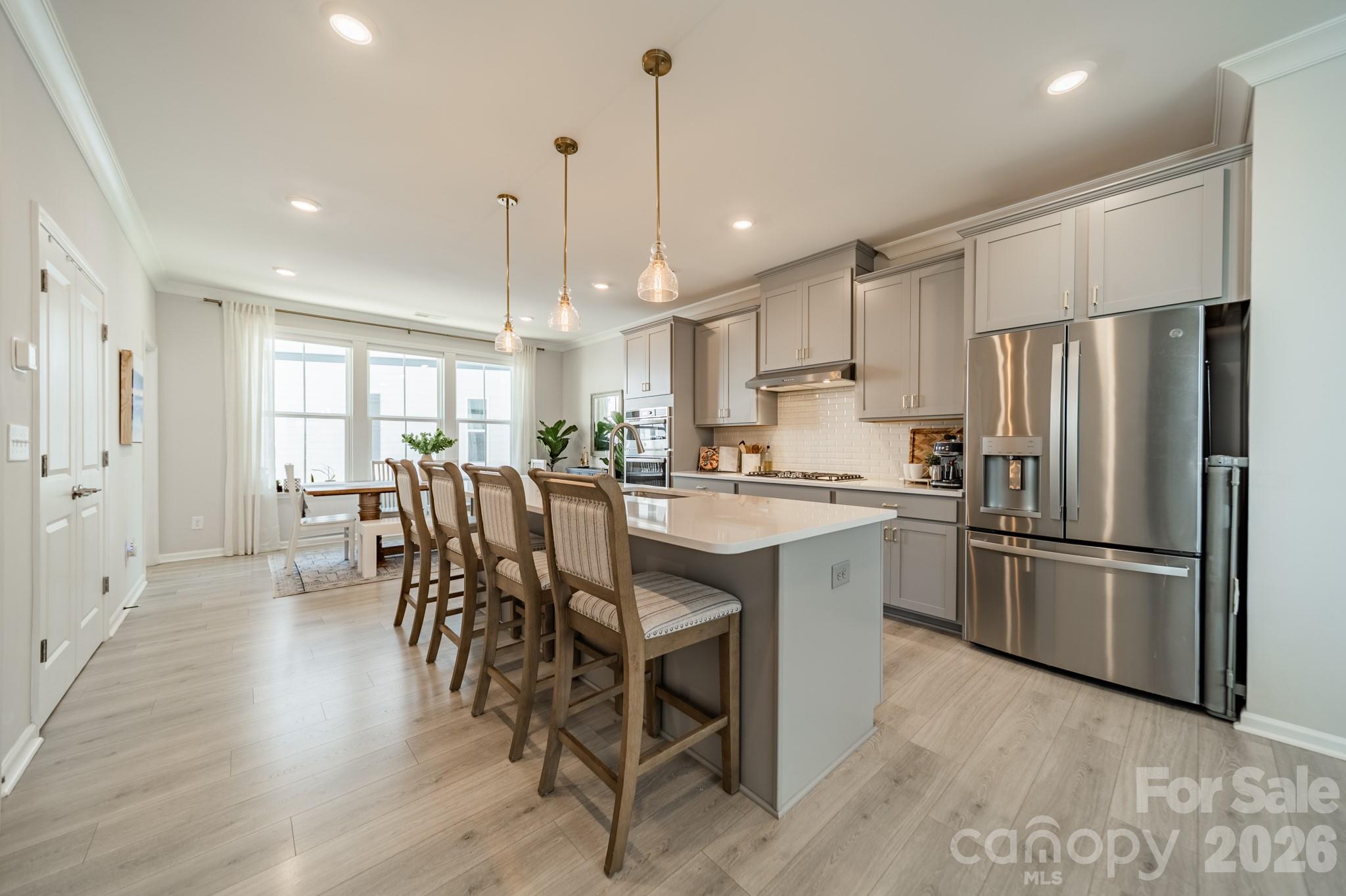 4040 Hidden Oaks Drive — Charlotte