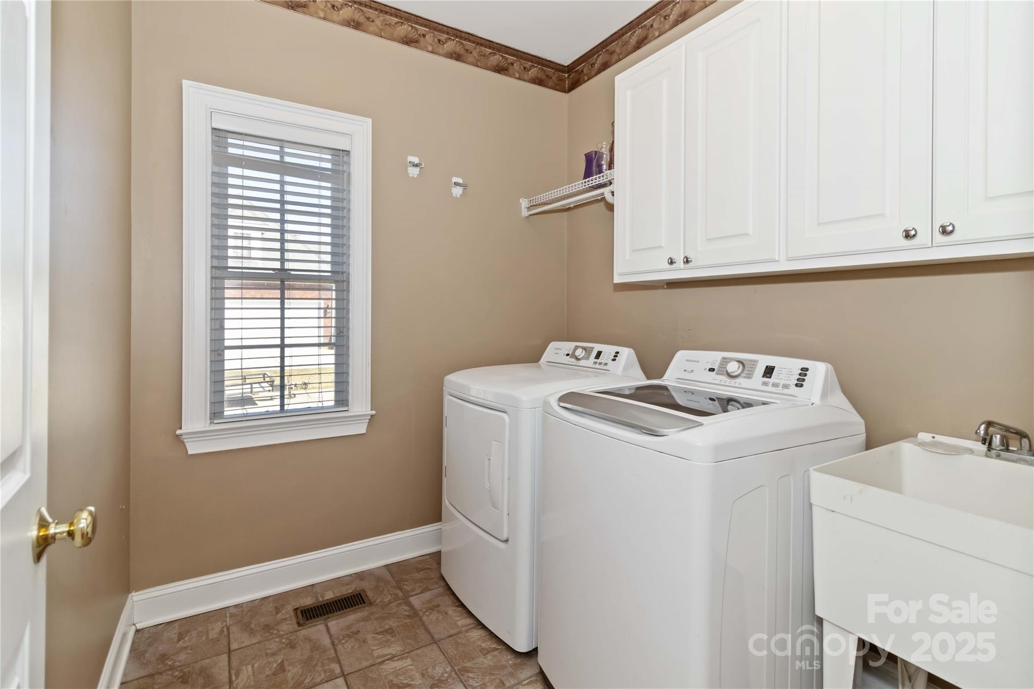 533 Mason Dickson Road — York