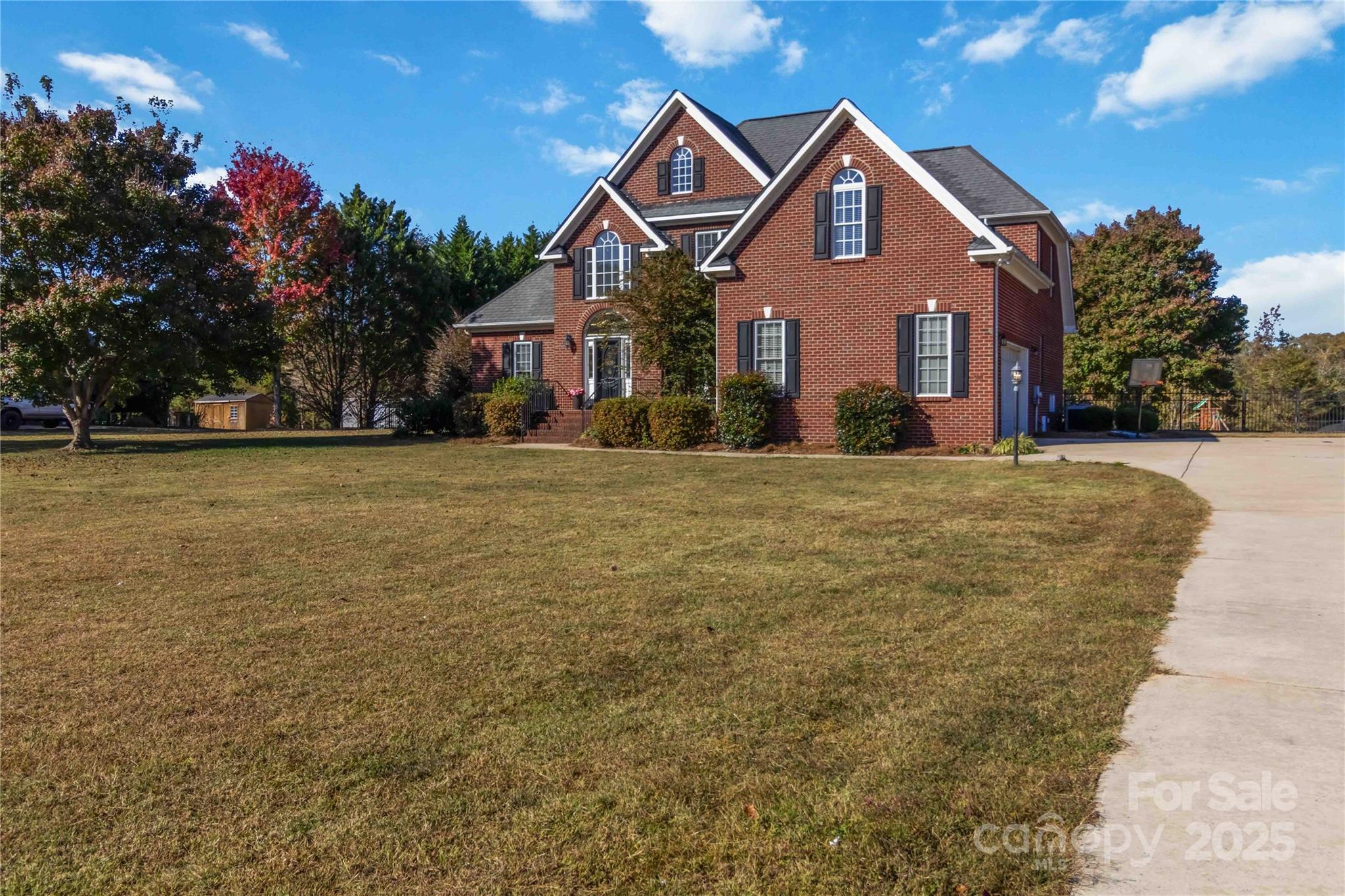 533 Mason Dickson Road — York
