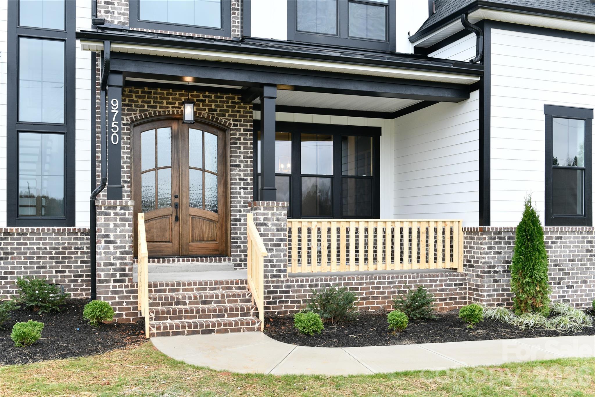 3874 Hickory Highway — Statesville