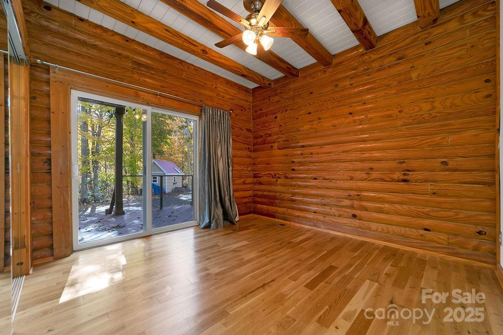 85 N Ridge Road — Rosman