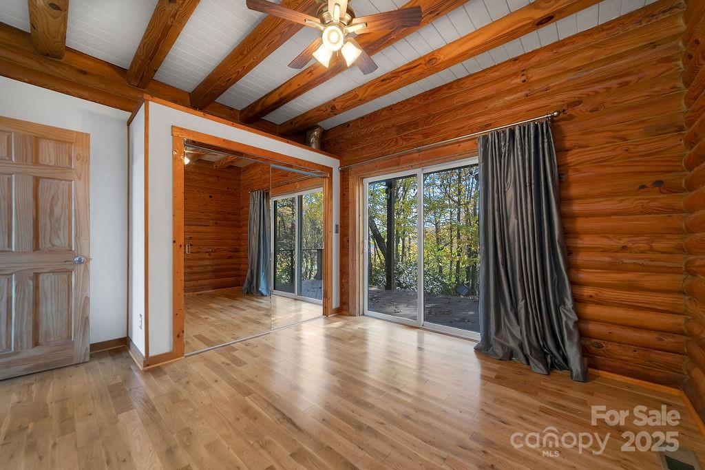 85 N Ridge Road — Rosman