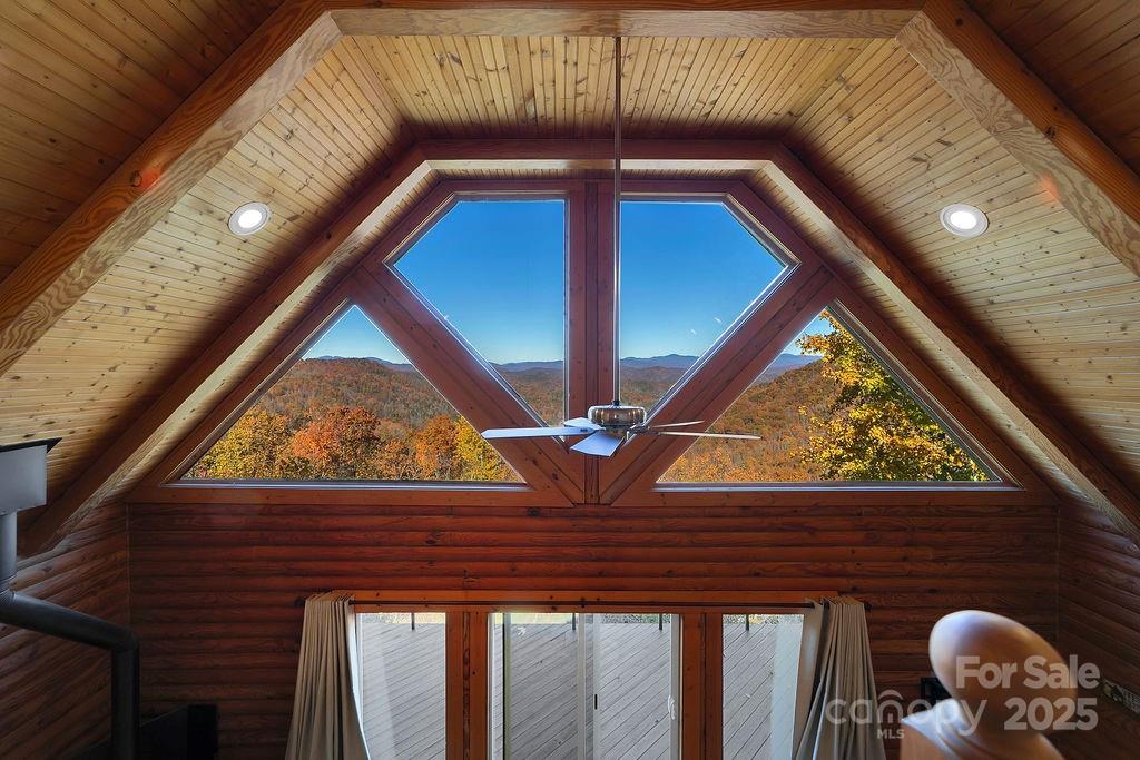 85 N Ridge Road — Rosman