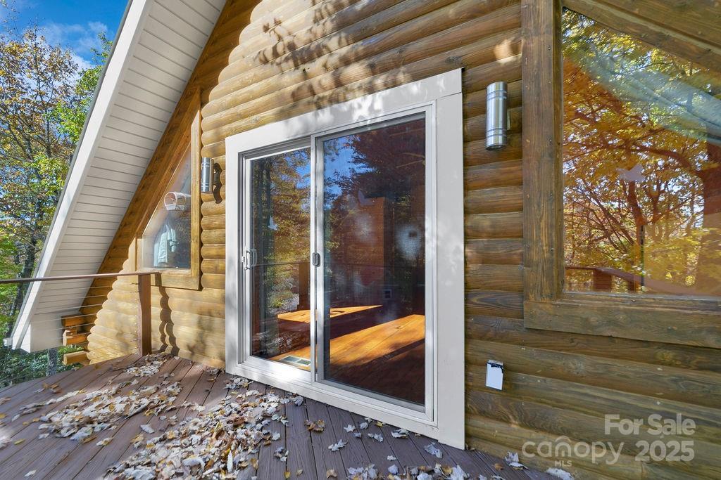 85 N Ridge Road — Rosman