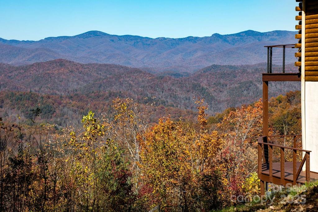 85 N Ridge Road — Rosman