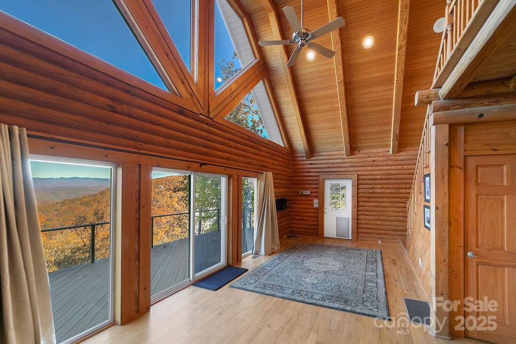 85 N Ridge Road — Rosman