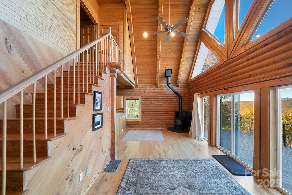 85 N Ridge Road — Rosman