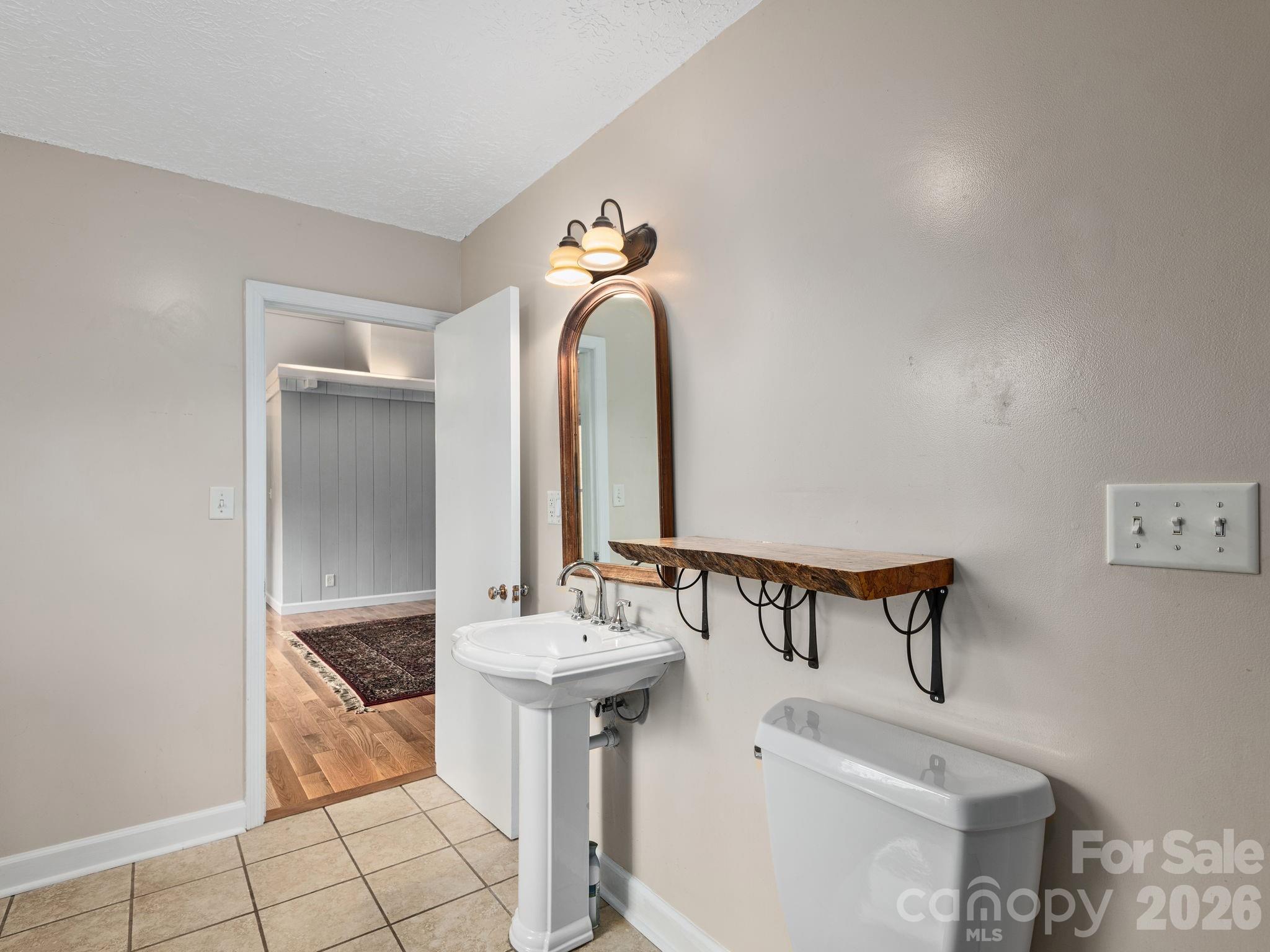 6 Star Berry Lane — Fairview