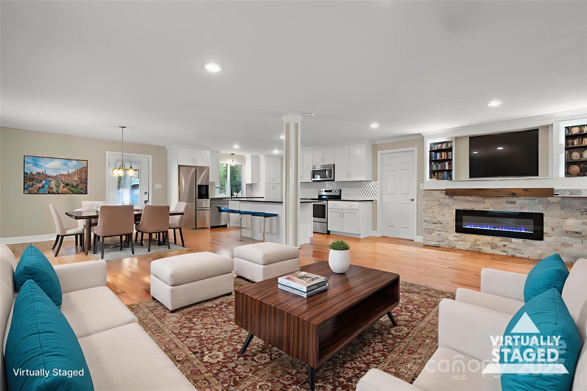 1515 Berkley Street SW — Lenoir