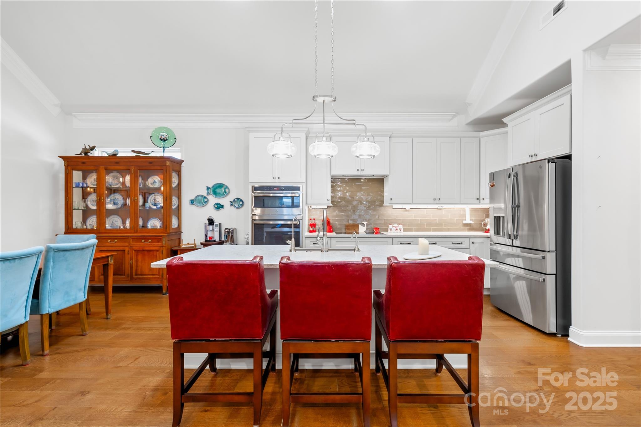 1140 Golden Hill Lane — Denver