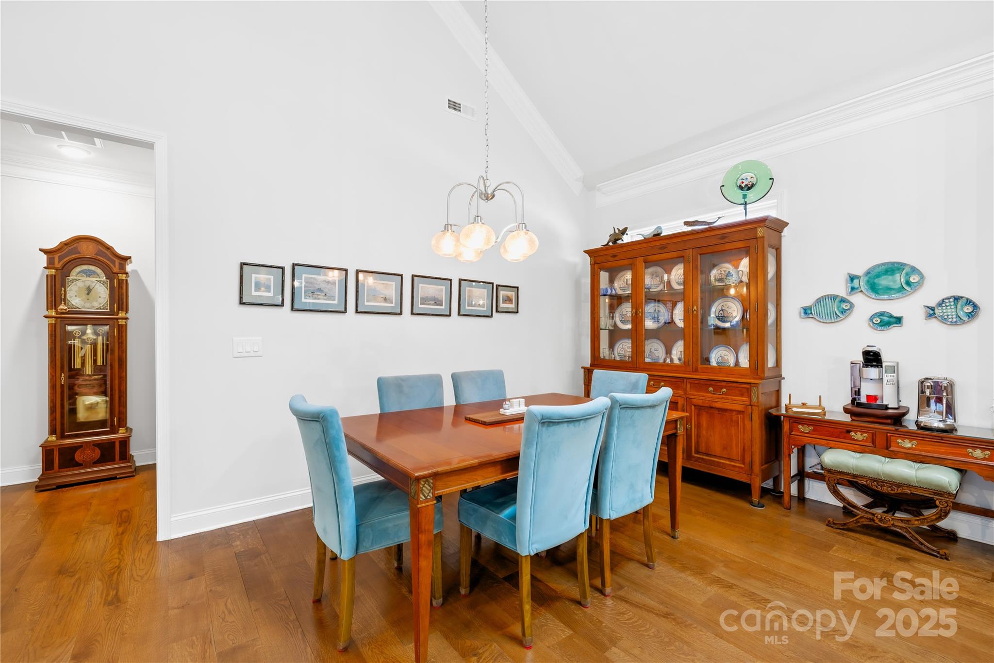 1140 Golden Hill Lane — Denver