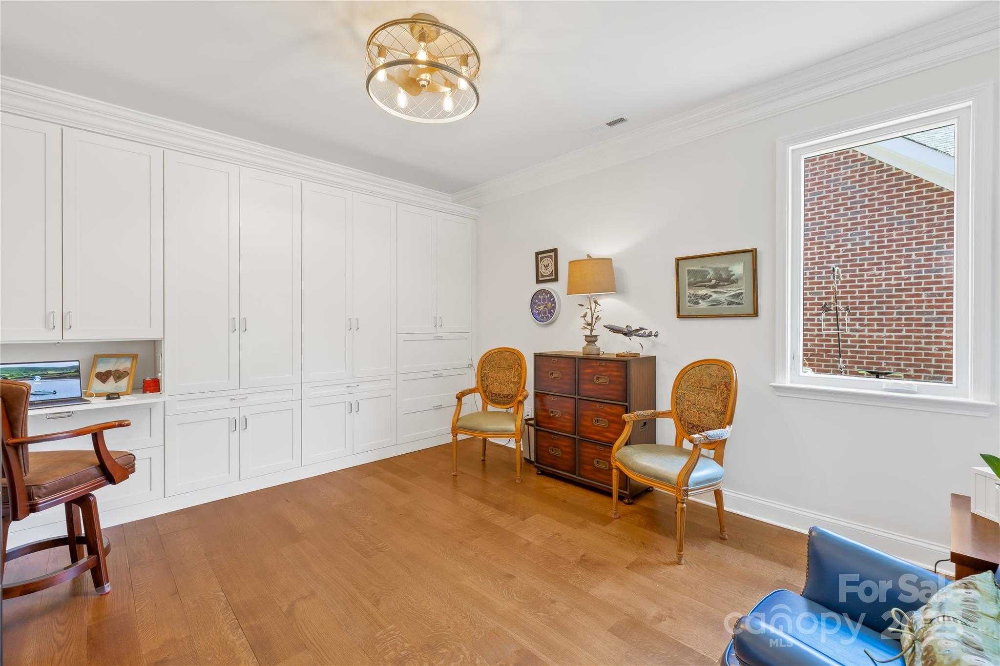 1140 Golden Hill Lane — Denver