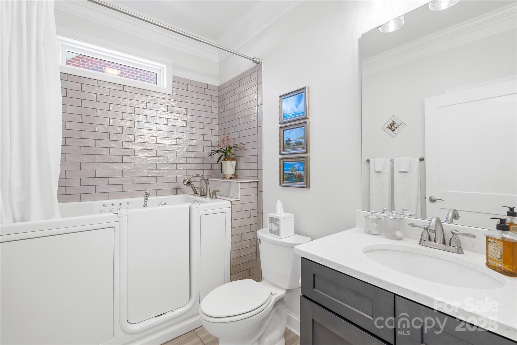 1140 Golden Hill Lane — Denver