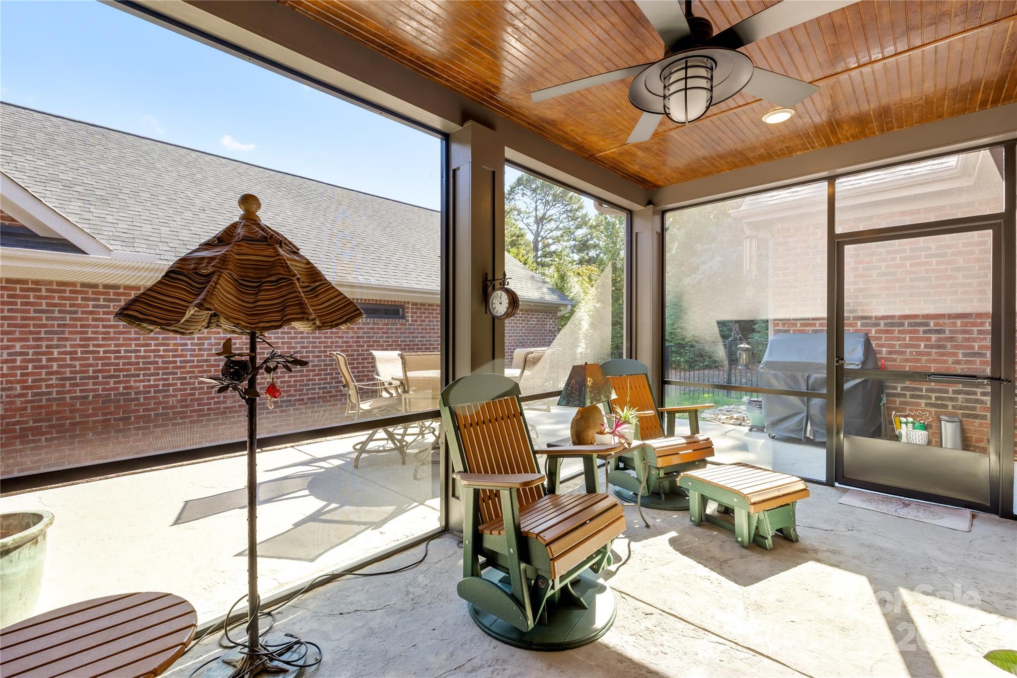 1140 Golden Hill Lane — Denver