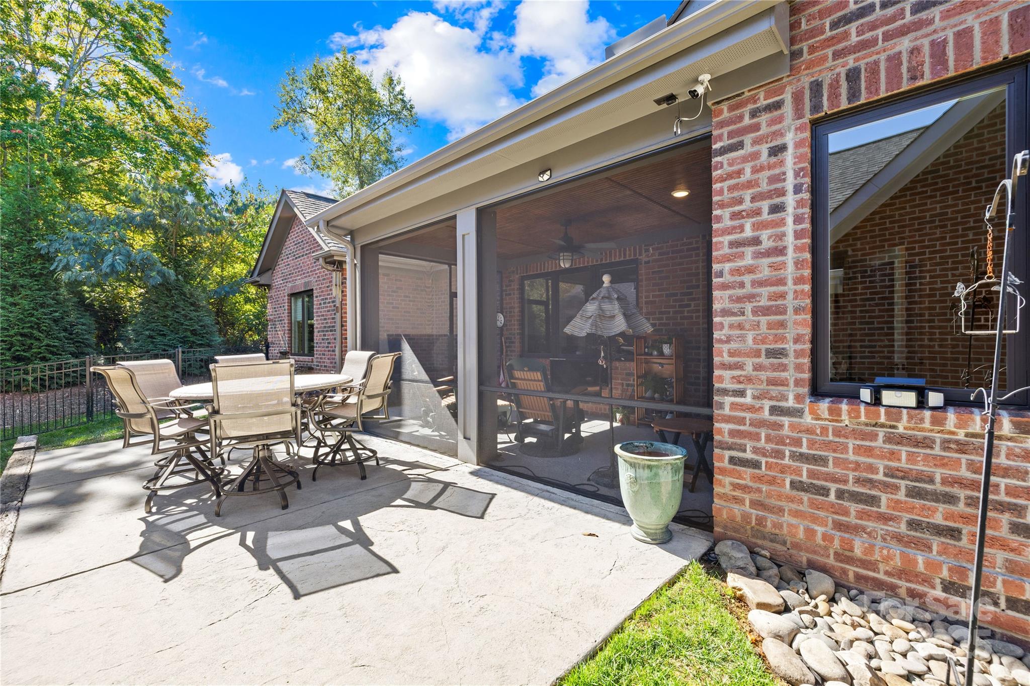 1140 Golden Hill Lane — Denver