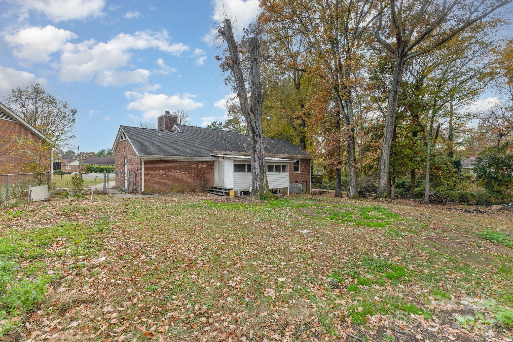8503 Beechbrooke Road — Charlotte