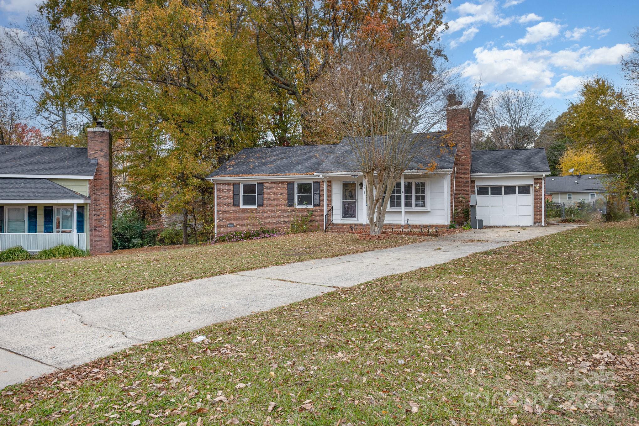 8503 Beechbrooke Road — Charlotte