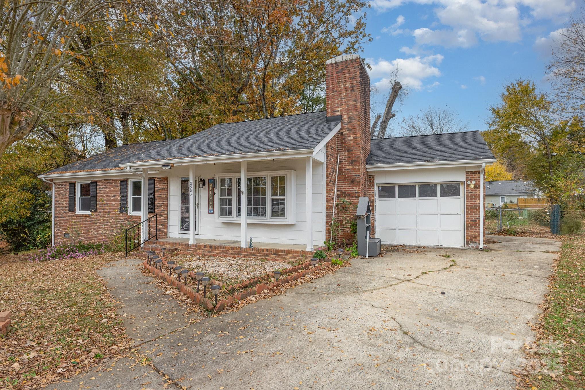 8503 Beechbrooke Road — Charlotte