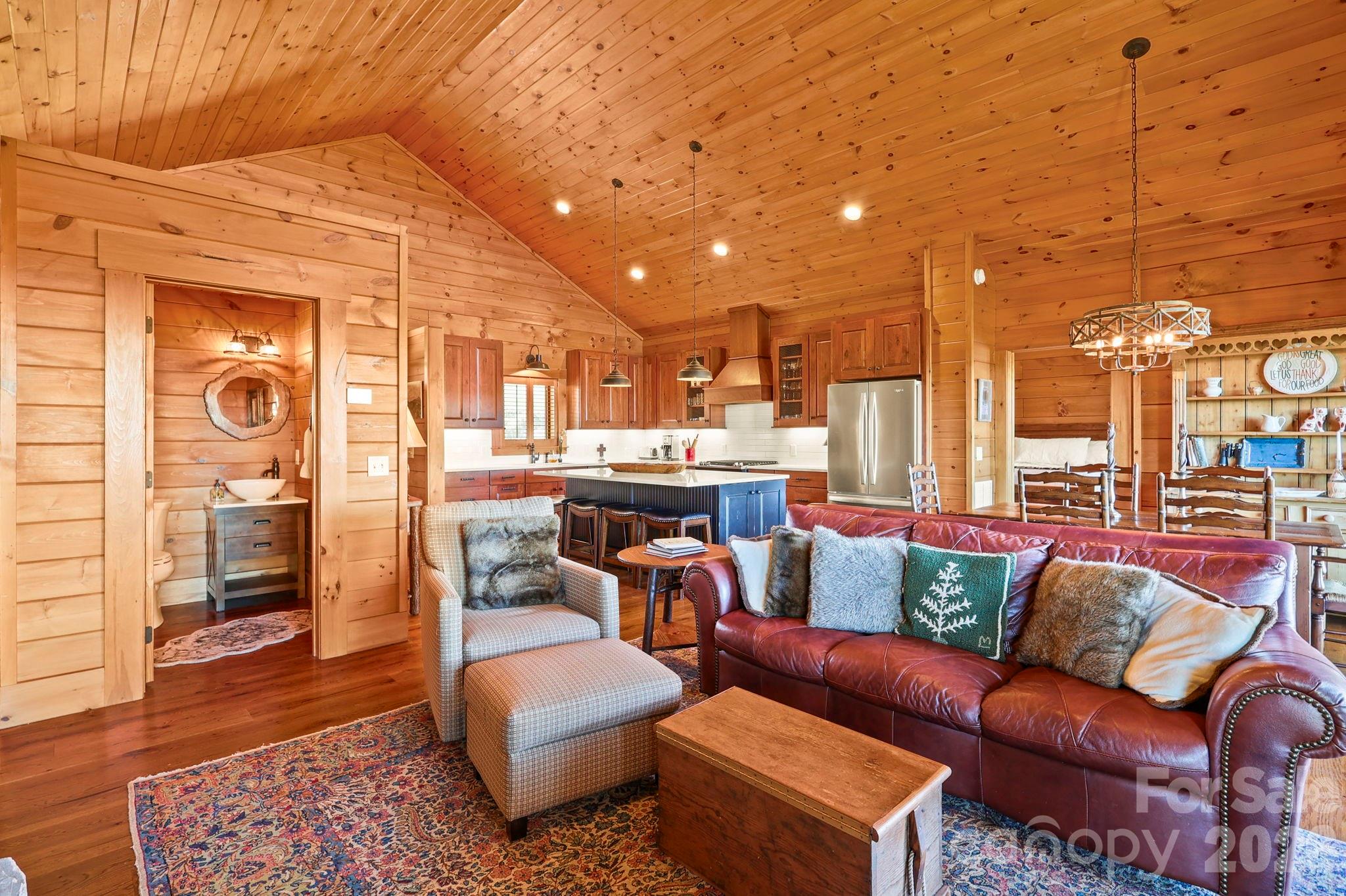 584 Grey Fox Ridge — Banner Elk
