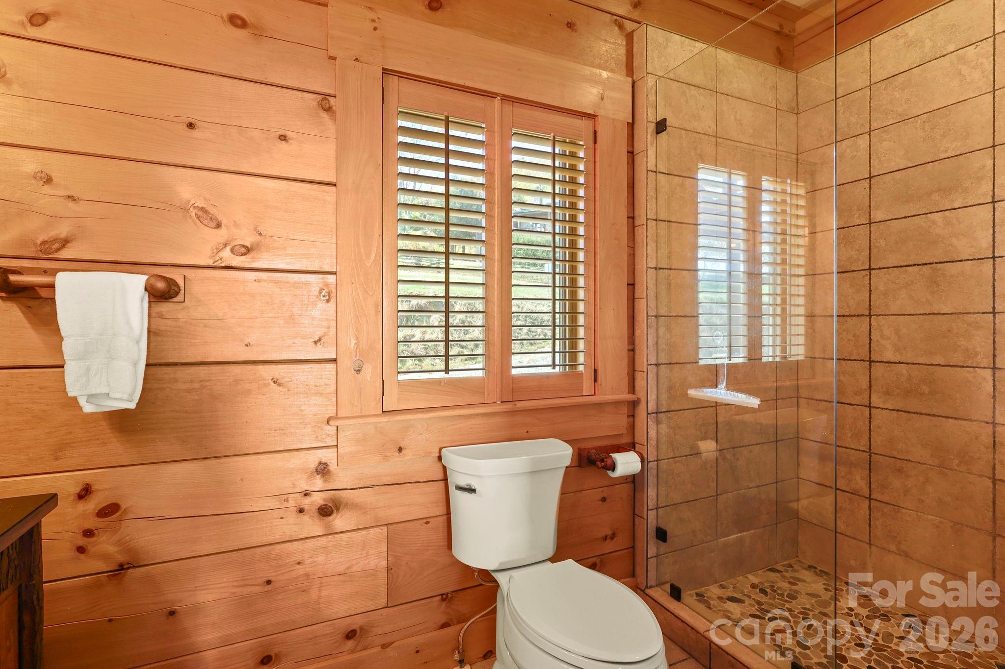 584 Grey Fox Ridge — Banner Elk
